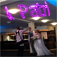 V7915 200Couple Wedding Laser FX